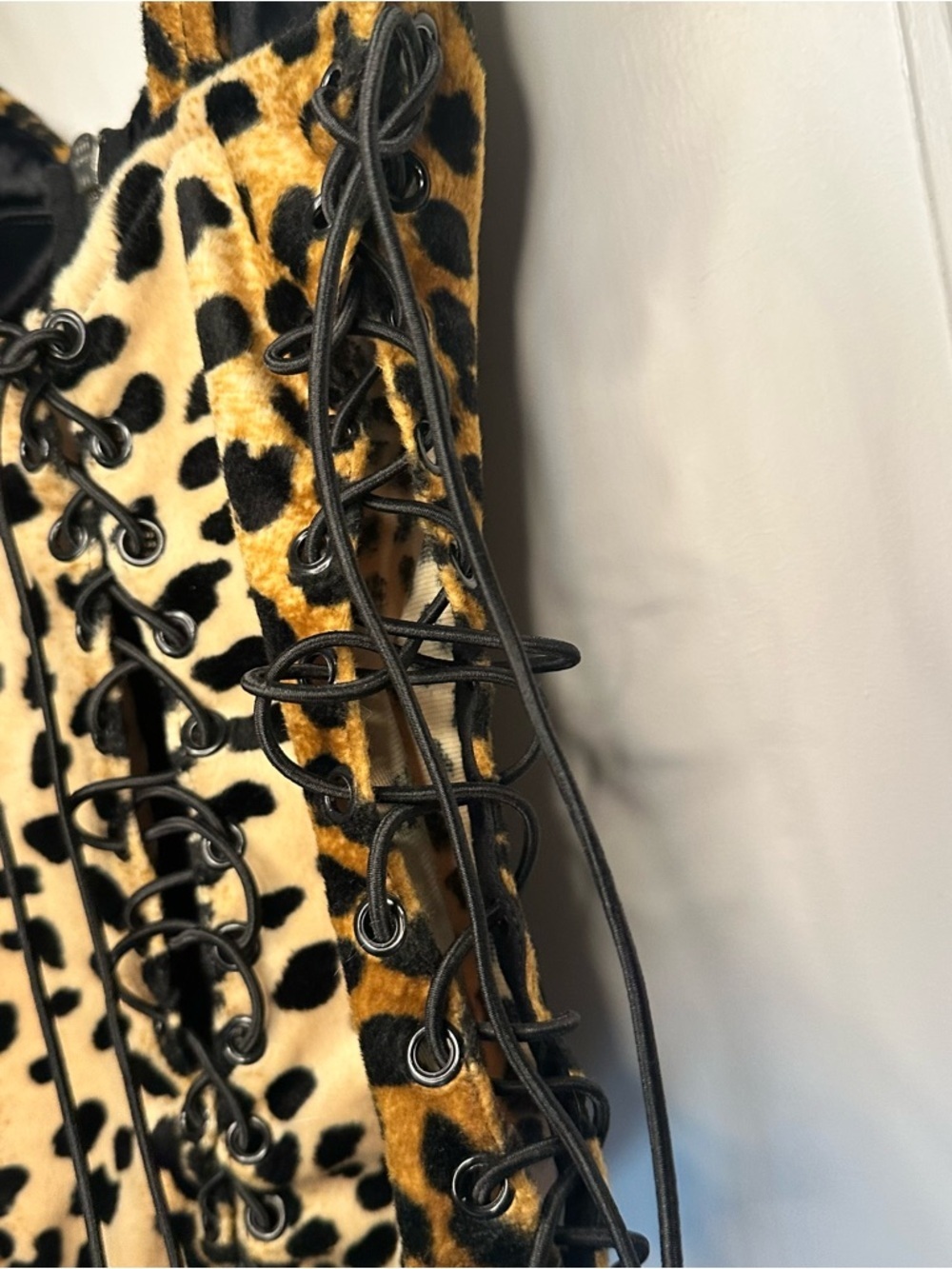 Deviations Dress In Peace Cheetah Bodysuit- Size XS Y2K - Picture 6 of 10